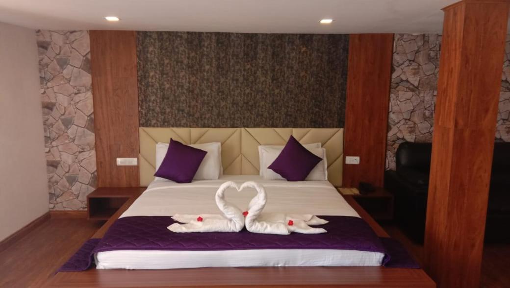 Valley View Resort Ooty Bagian luar foto