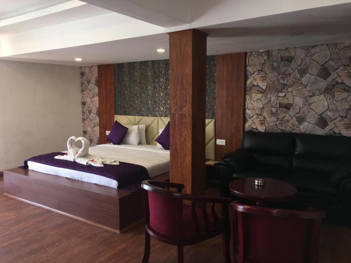 Valley View Resort Ooty Bagian luar foto